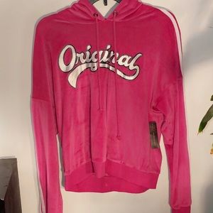 Brand new tags still on.